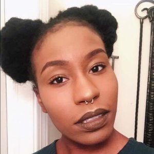 Meet your Posher, Natalia